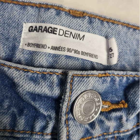 Garage Denim Light Wash Boyfriend Distressed Jeans - Size 5/27 - Picture 3 of 3